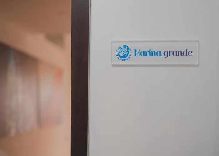 Dreamers' House Апартаменты Сорренто